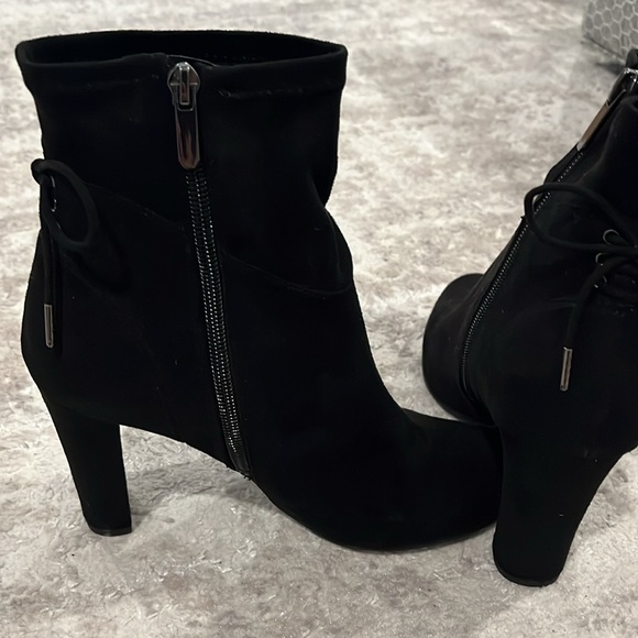 Black Sam Edelman booties size 7.5 - Picture 2 of 6